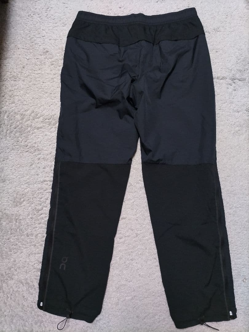 美品　On オン×ビームス別注　Track Pants