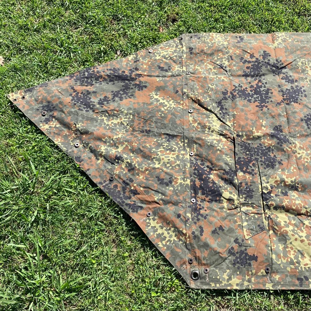 ドイツ軍幕　パップテント②　ハーフシェルター　２枚　ペグ８本　収納袋セット