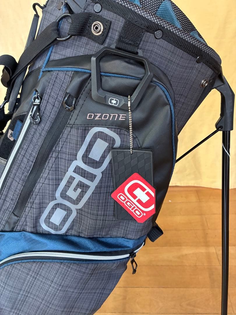 OGIO Ozone ゴルフバッグ スタンド付き