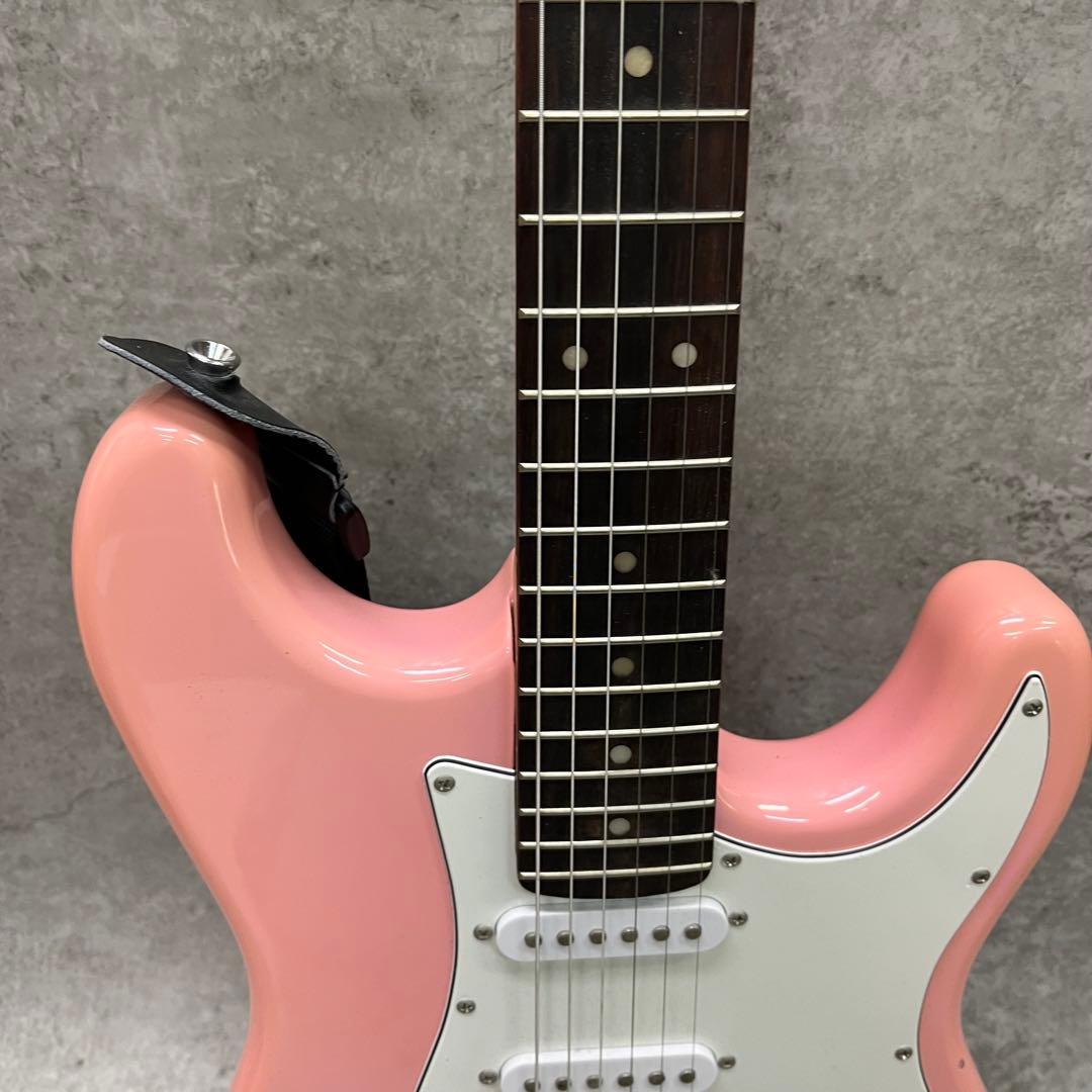 SELDER エレキギターストラトタイプ　ピンク　現状品