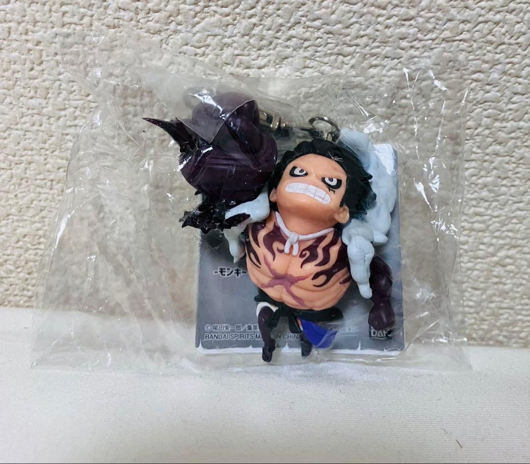 ワンピース ワールドコレクタブルフィギュアまとめ売り　34体セット おまけ付き