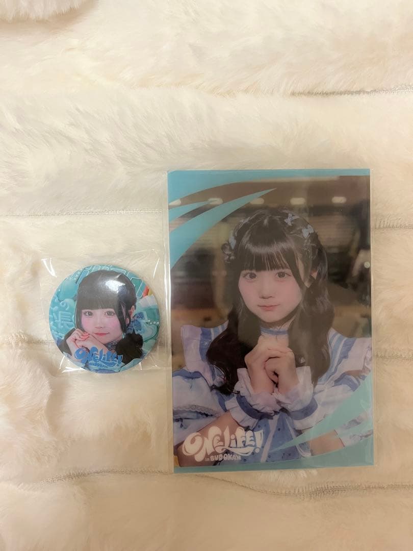 虹羽みに　グッズ　実写Tシャツ、チェキ、くじ