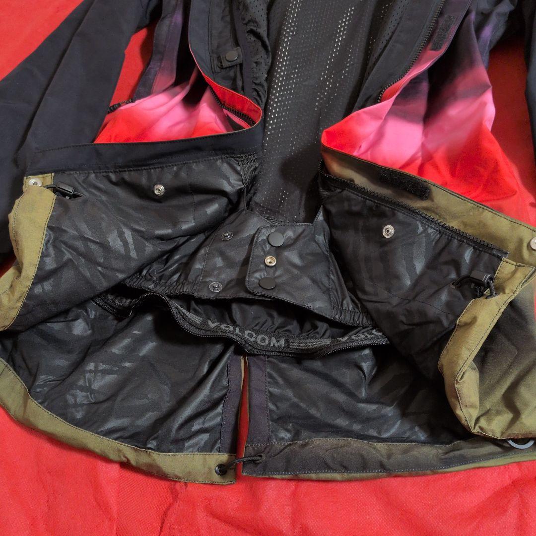 【美品】VOLCOM／ボルコム✦GORE-TEX ✦スノボジャケット／Ｓ