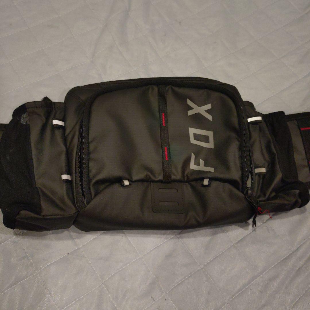 FOX ヒップバッグ