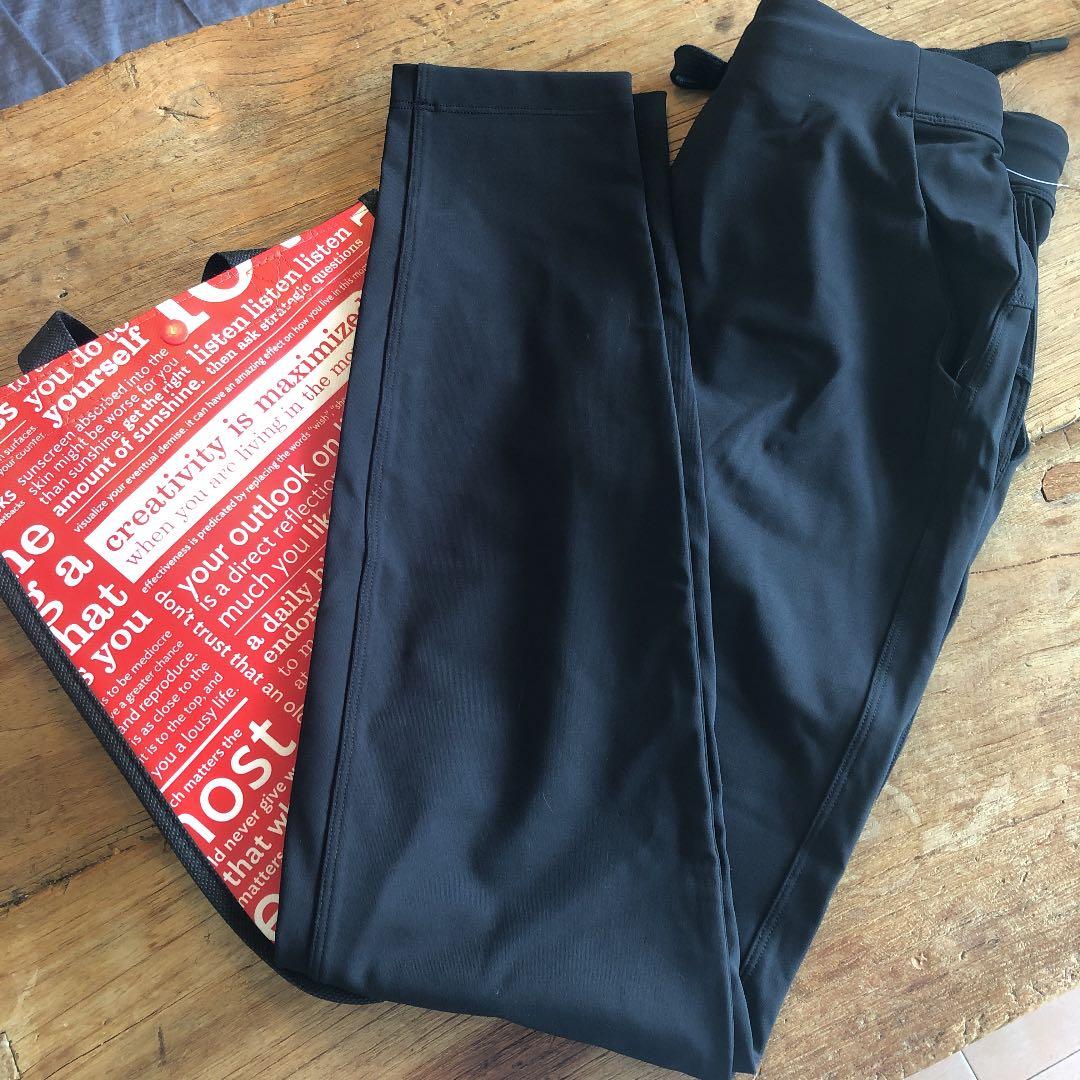ルルレモン！新品未使用袋付き！美脚トレーニングパンツ