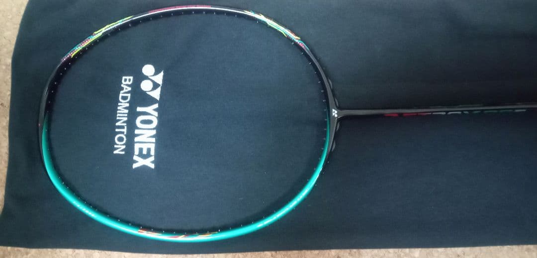 YONEX アストロクス88S