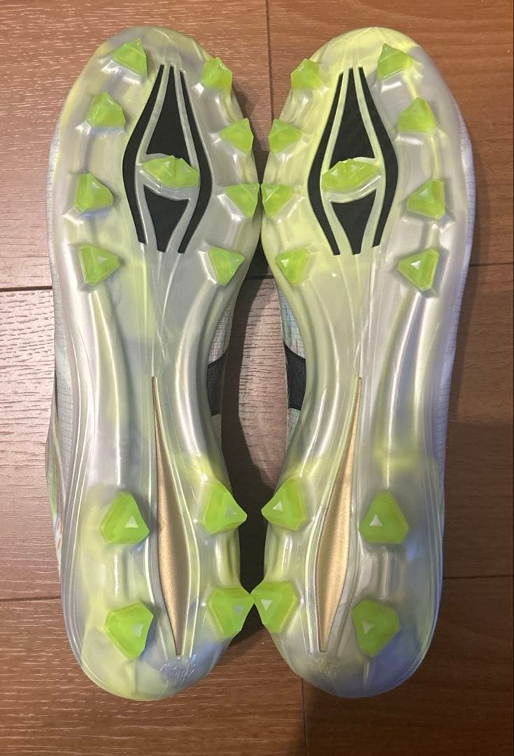 【新品未使用】MIZUNO α ⅡJAPANアルファ ジャパン ミズノサッカー白