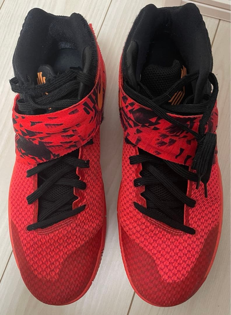 【希少】NIKE KYRIE2 28.5cm
