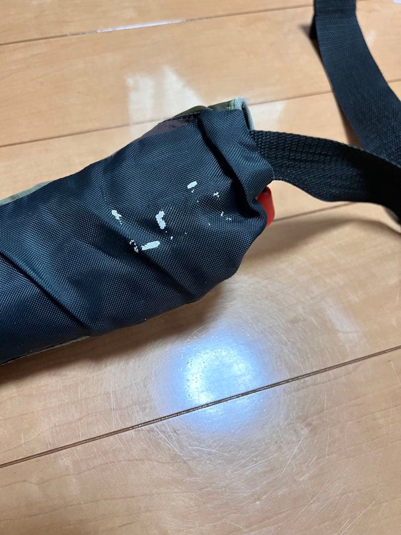 ジャッカル　ライフジャケット　自動膨張