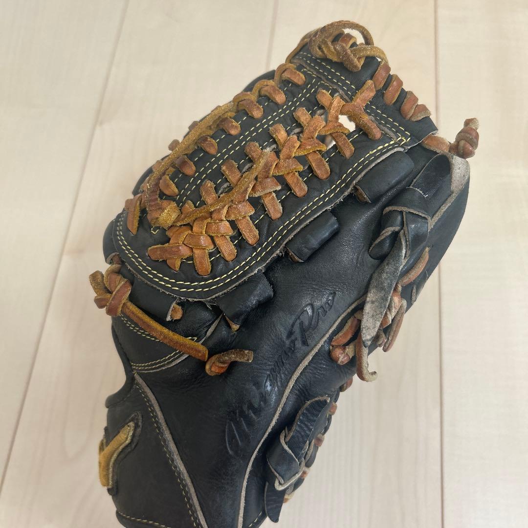 ミズノ 軟式野球グローブ 内野手用　黒