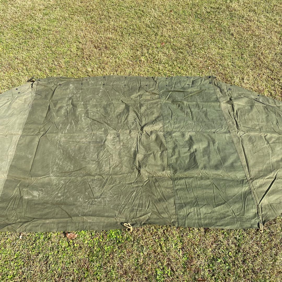USパップテント①　アメリカ軍幕　米軍　ハーフシェルター２枚　ポール・ペグセット