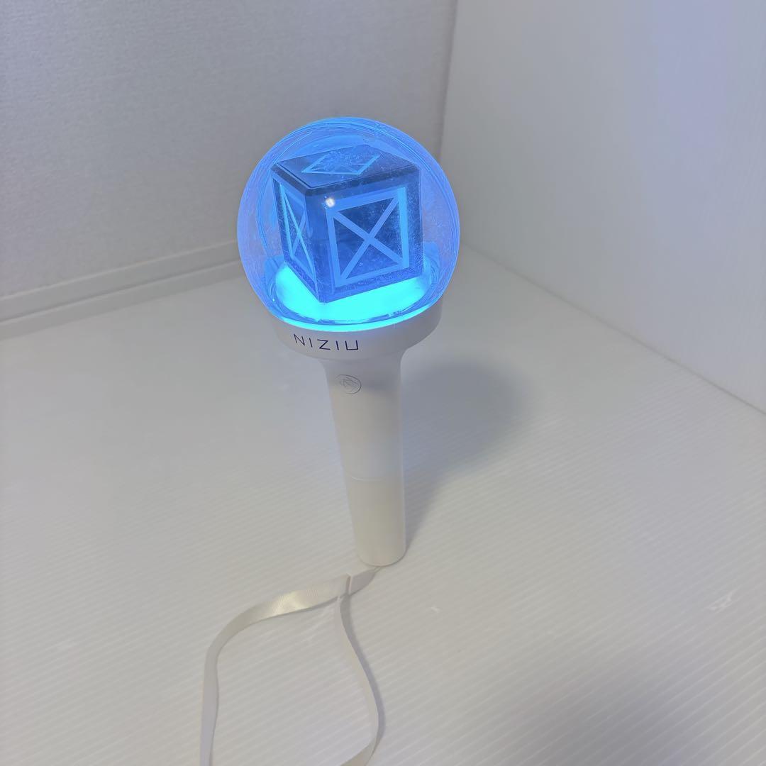 【公式】NIZIU ペンライト グッズ ライブ Lightstick K-POP
