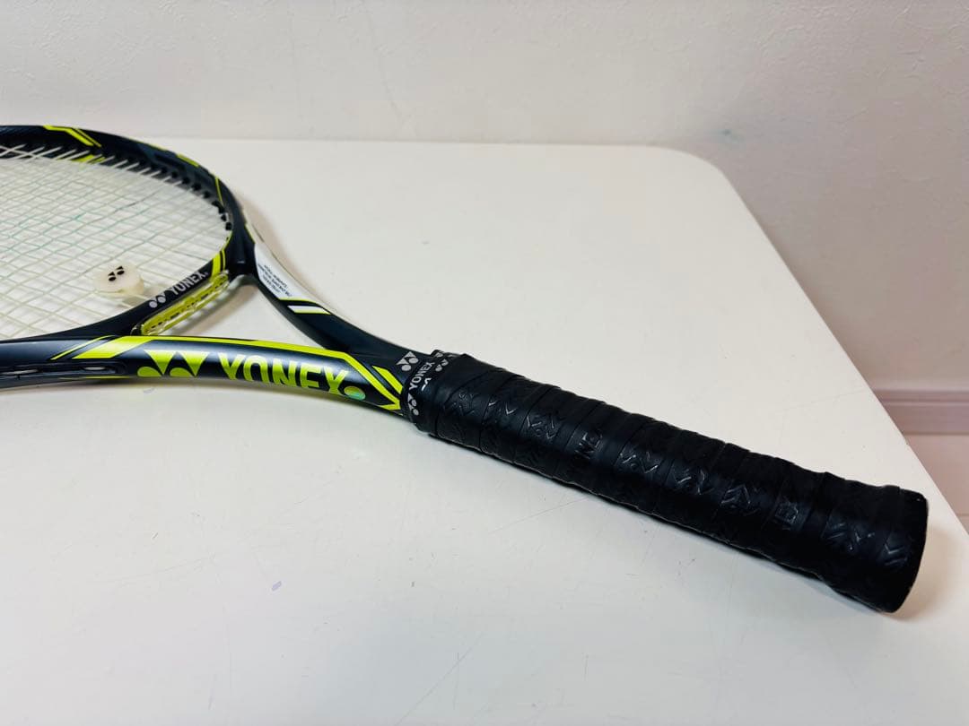 YONEX EZONE DR 100 硬式テニスラケット G2 イエロー