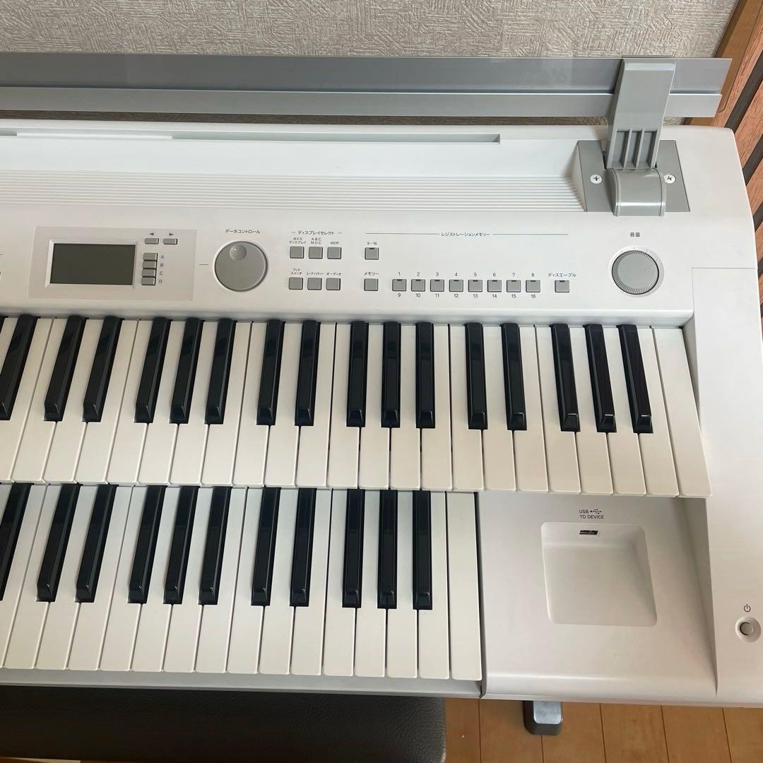 Yamaha Electone ELB-02 ホワイト