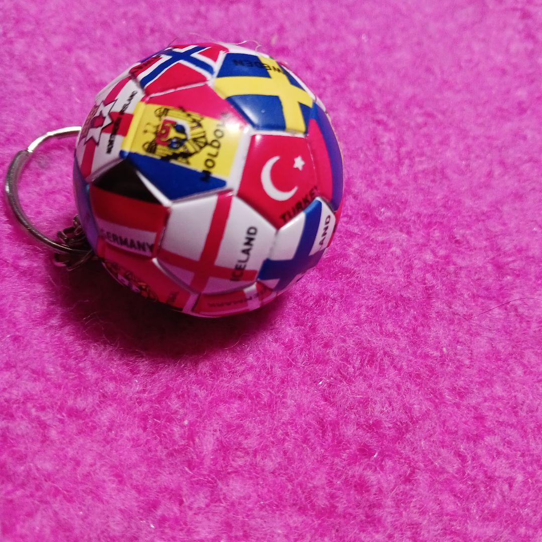❌サッカー好き- ̗̀ ෆ( ˶'ᵕ'˶)ෆ ̖́-新品キーホルダー直径約4