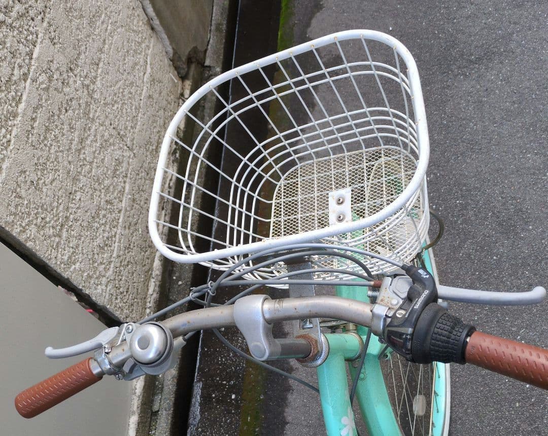 直接引き渡し限定　24インチ　ジュニアシティサイクル　変速機付き　ミントグリーン