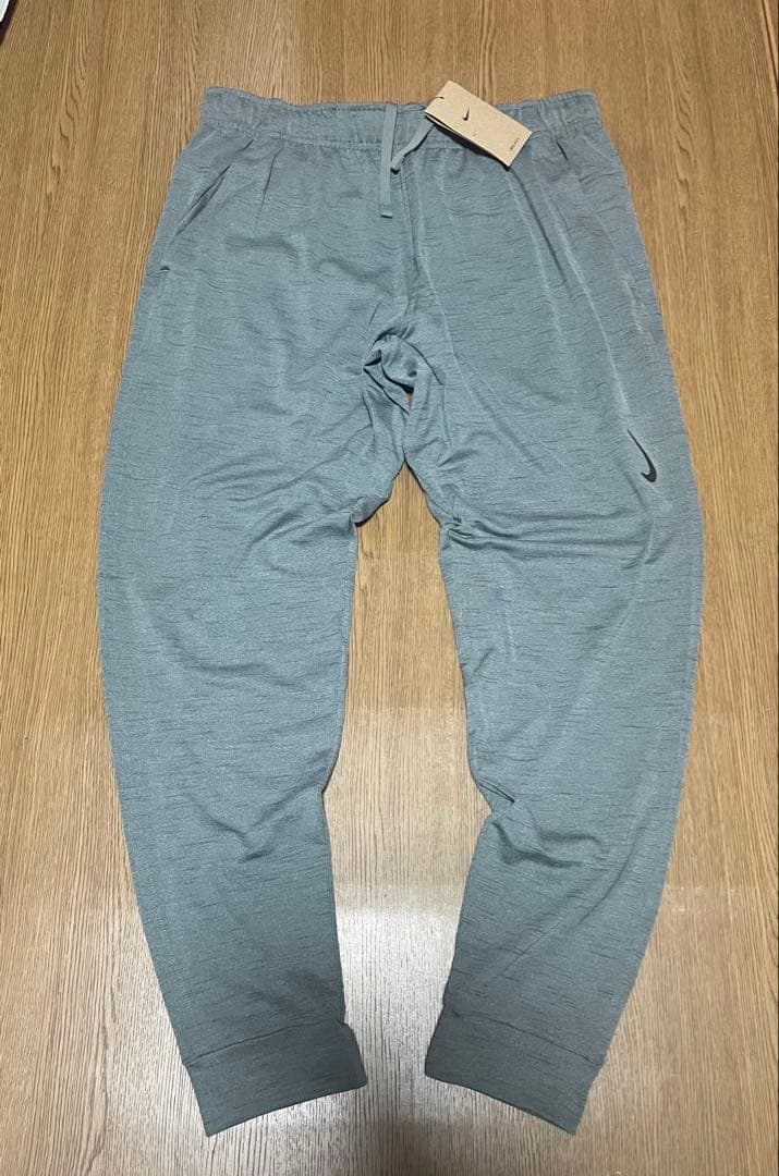 ナイキ　XL NIKE ヨガ　ジョガーパンツ　トレーニング　グレー　メンズ