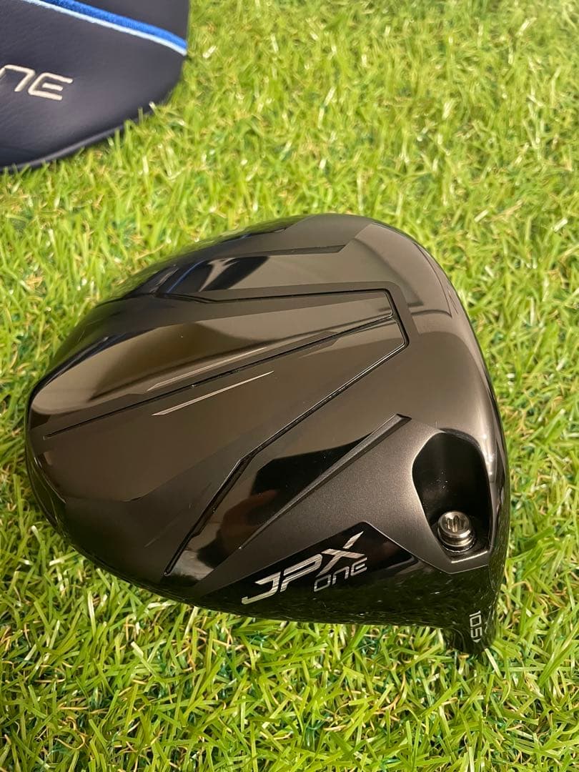 美品　ミズノJPX ONE ドライバー 10.5度　ヘッドカバー付属