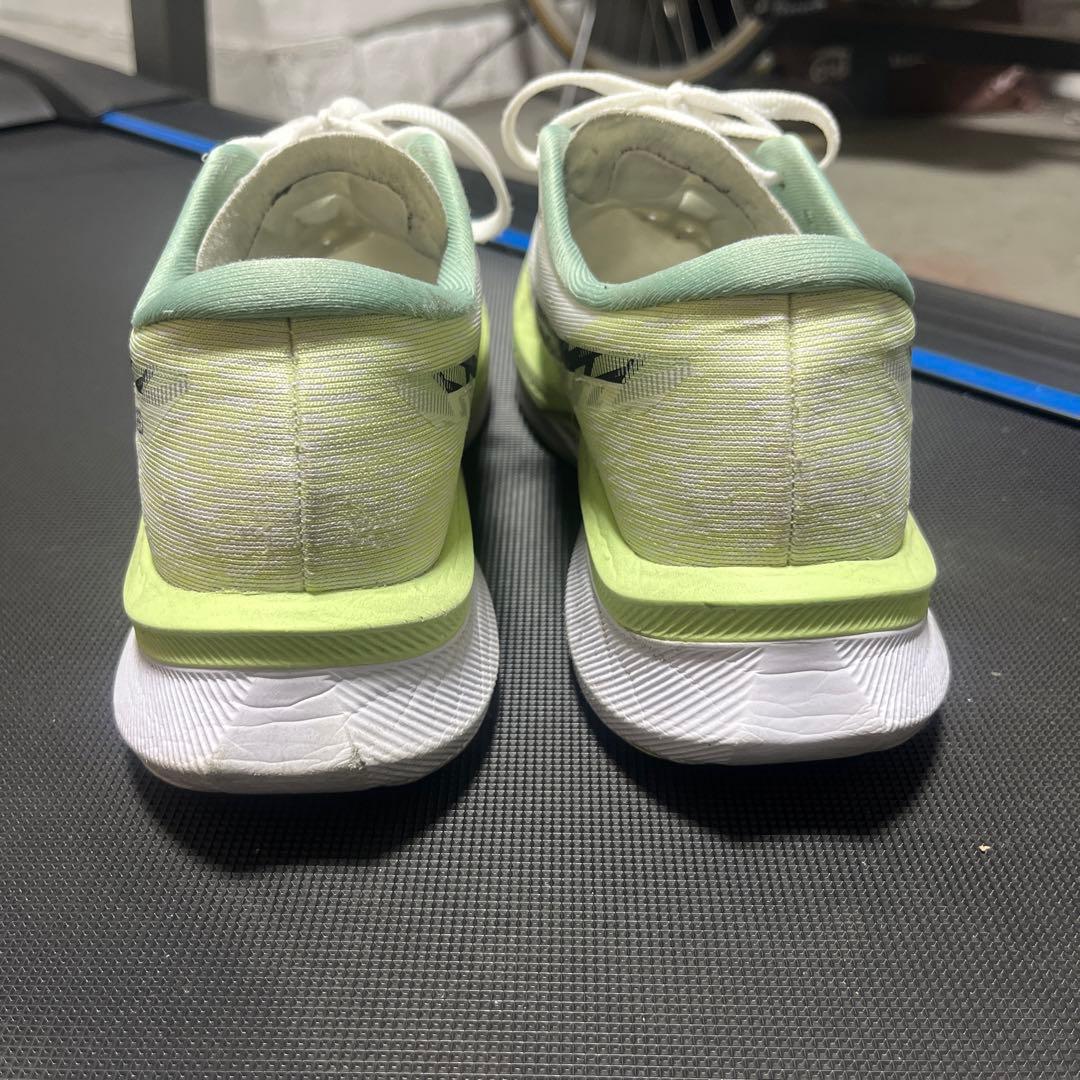 N*K様 大人気！ASICS MAGIC SPEED 4