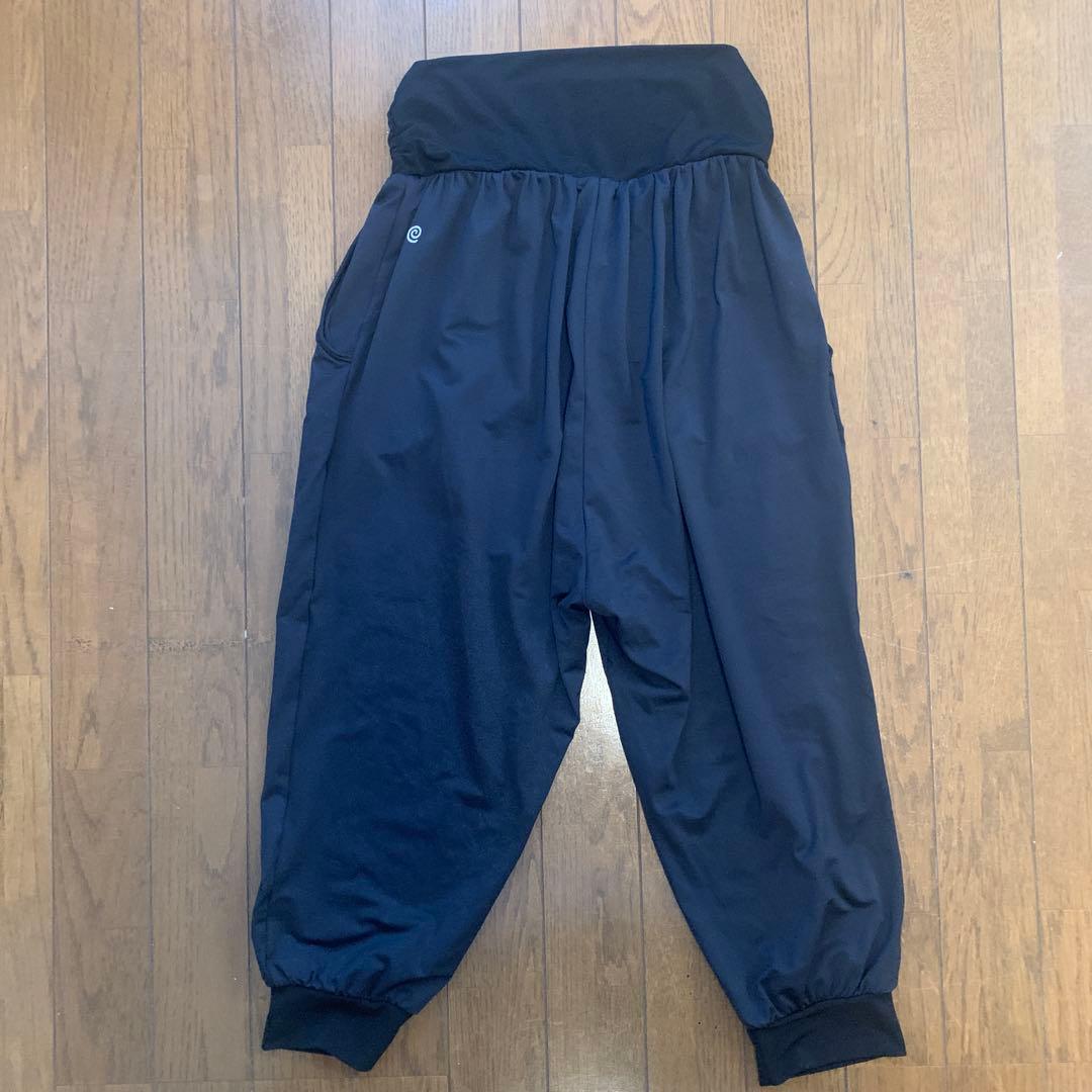 suria ハーフパンツ