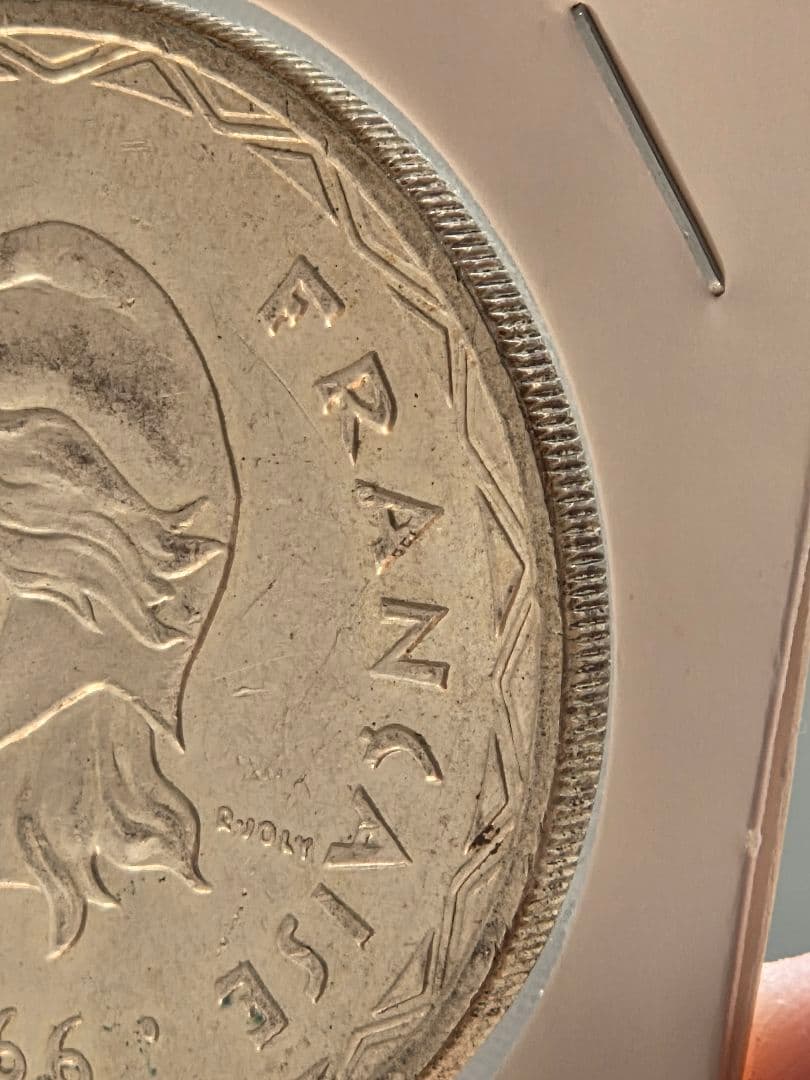 フランス領ニューへブリジース諸島　マリアンヌ像　100フラン銀貨