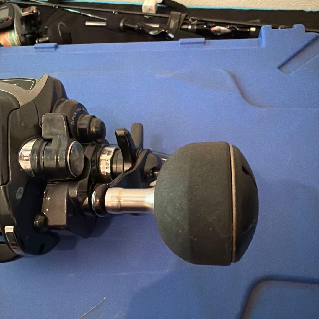 SHIMANO PLAYS 1000 電動リール　03706