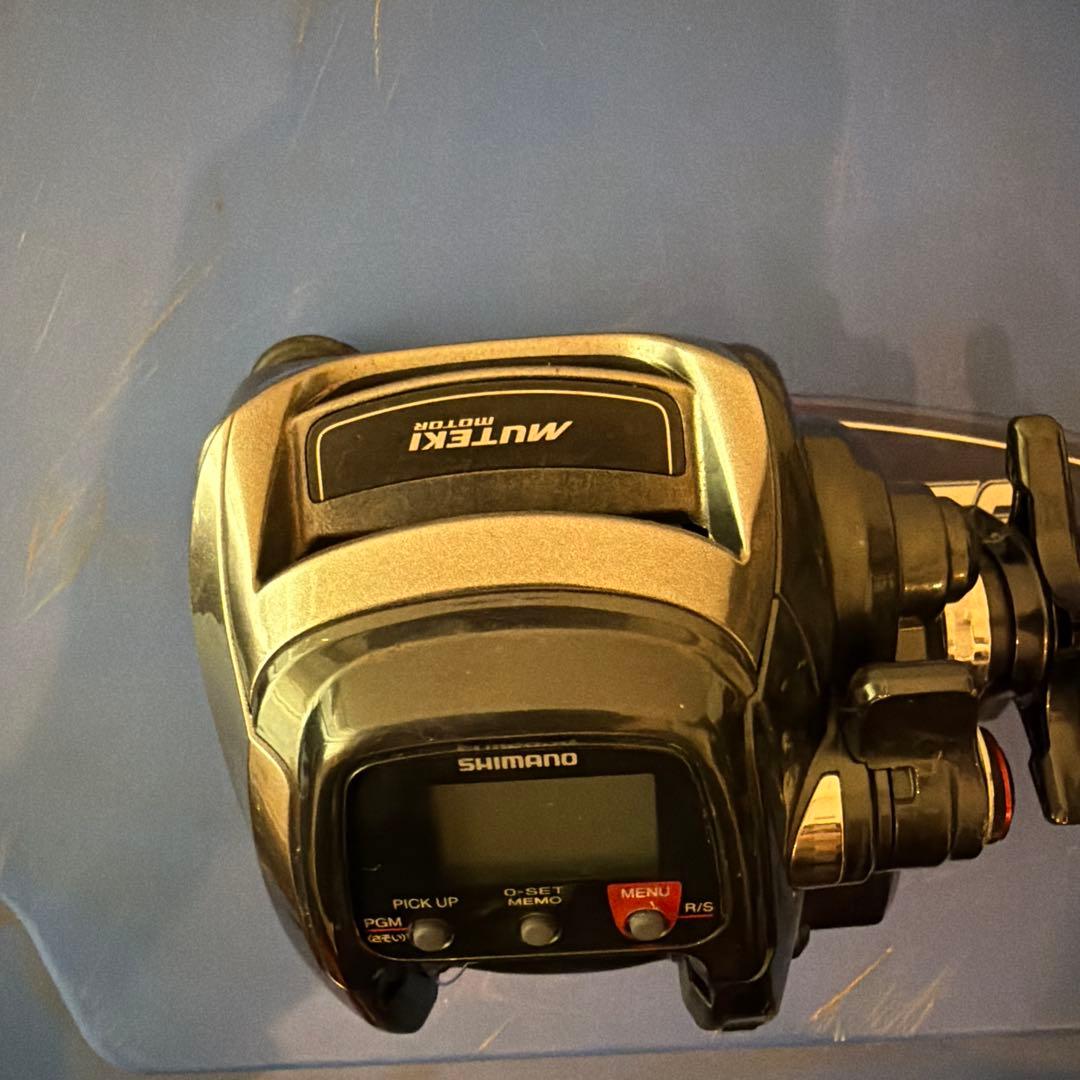 SHIMANO PLAYS 1000 電動リール　03706
