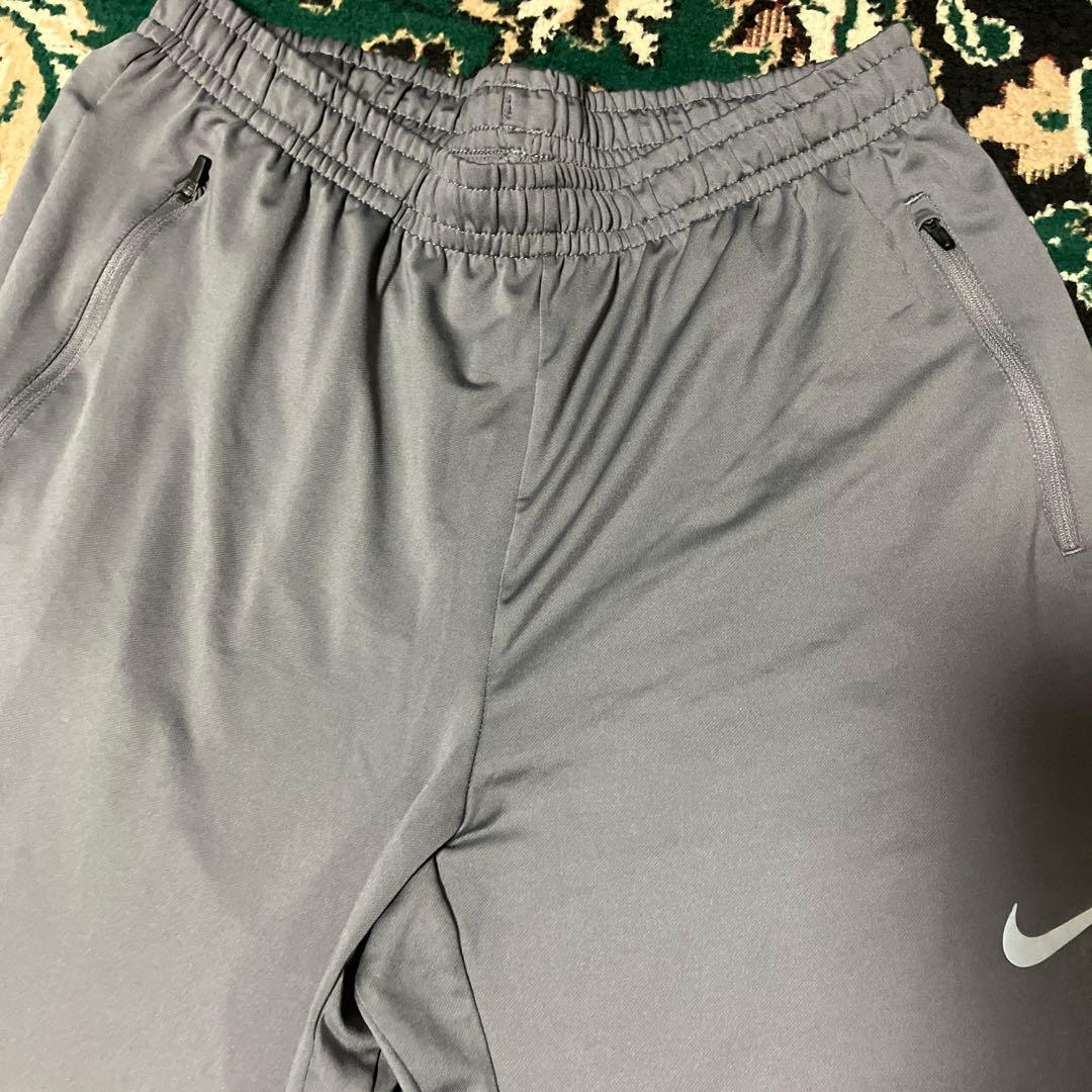 NIKE ナイキ　XL ジャージ　パンツ グレー　スウォッシュ　ストレッチ