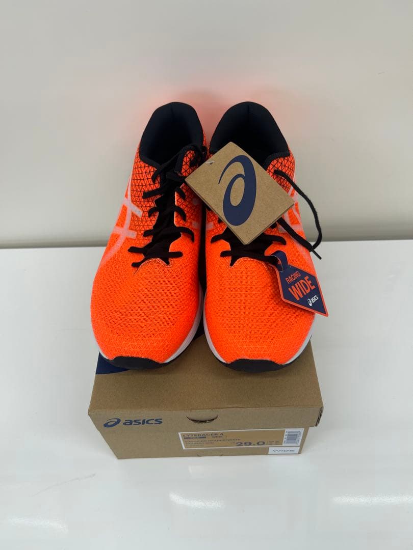 【新品未使用】29cm asics LYTERACER4