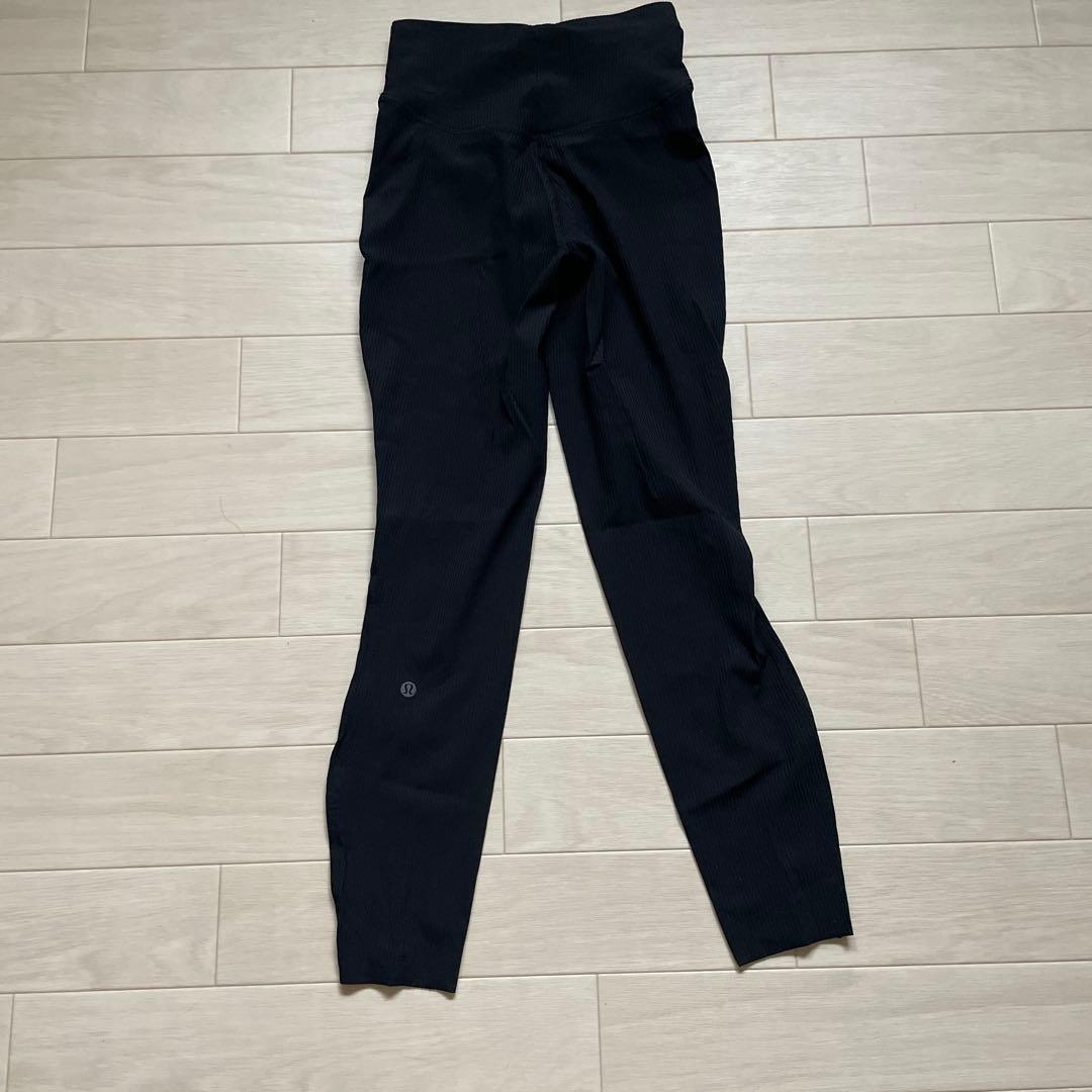 Lululemon ブラック ヨガパンツ