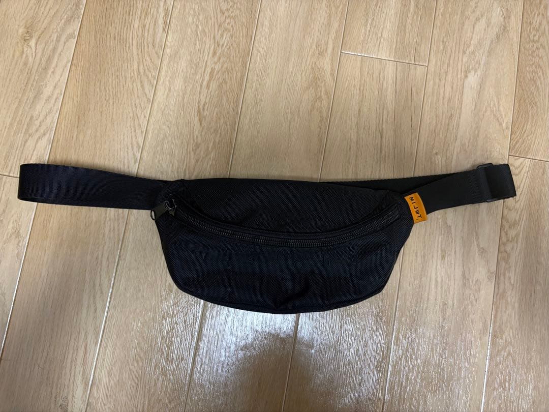 milet ボディバッグ