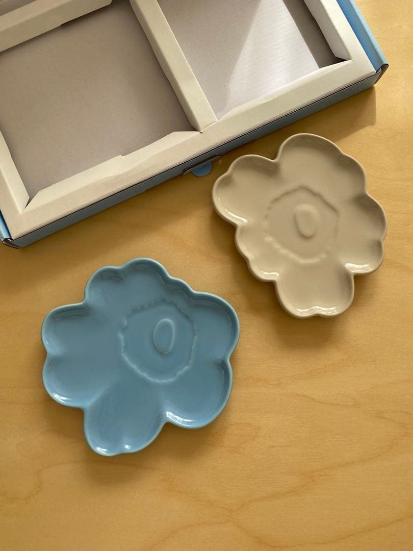 マリメッコ　新品　 Unikko Shape プレートセット