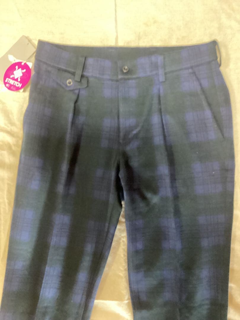 beams golf ネイビー系チェック柄スリムフィットパンツ