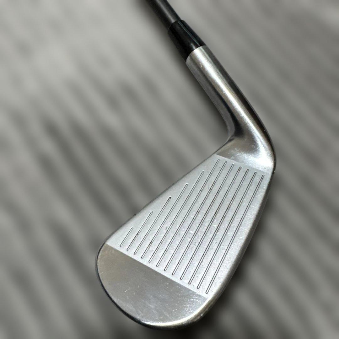 TaylorMade UD1 ユーティリティ 4番 23度