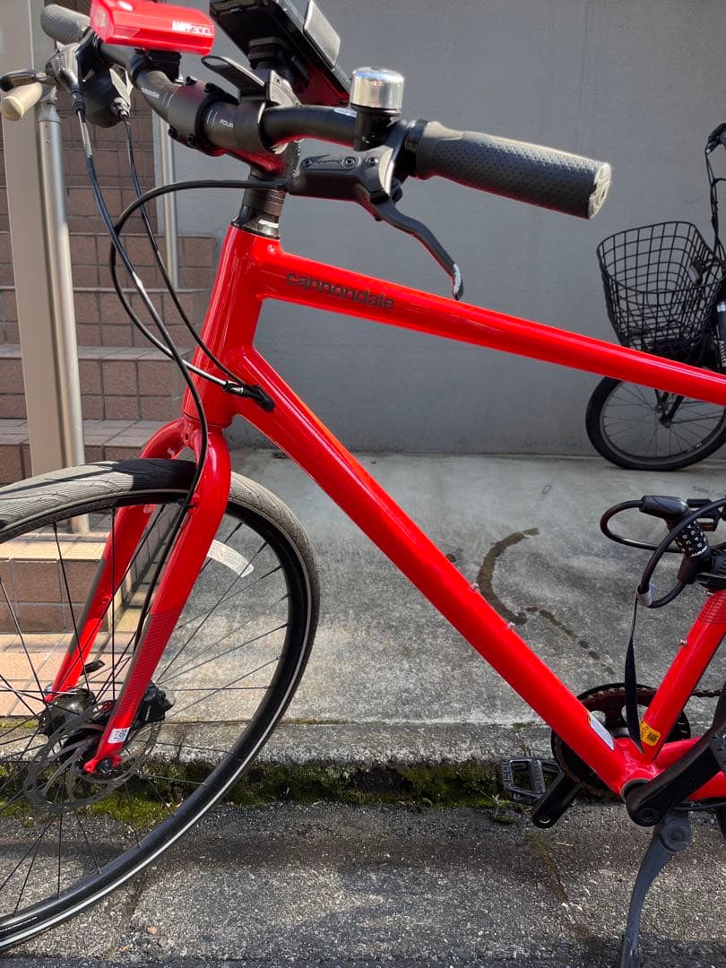 【新品に近い】cannondale キャノンデール 自転車　クイック4