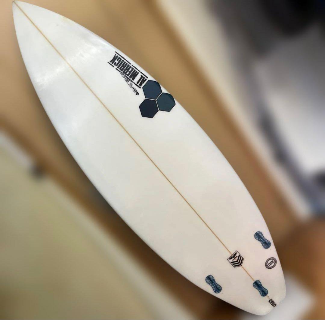 送料無料❗️ アルメリック　☆ フライヤー　5.8ft 26.4L ショートボード