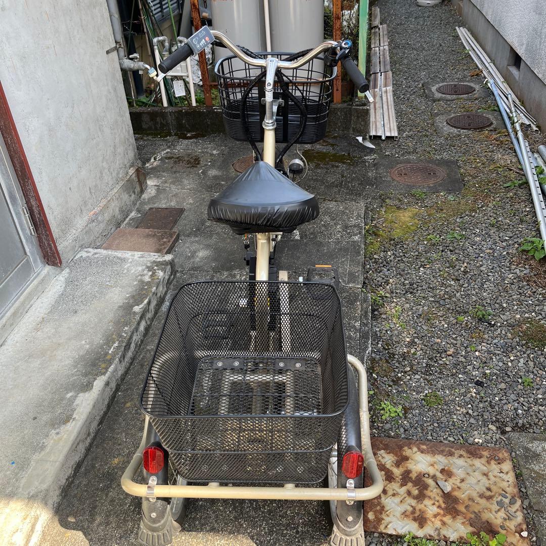三輪車 ベージュ スチールフレーム 2カゴ