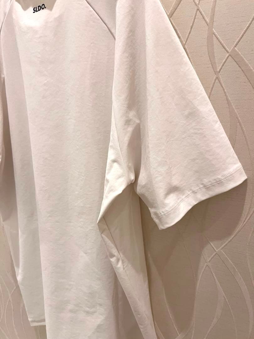 SLDO. ハイネックホワイトTシャツ　XXL