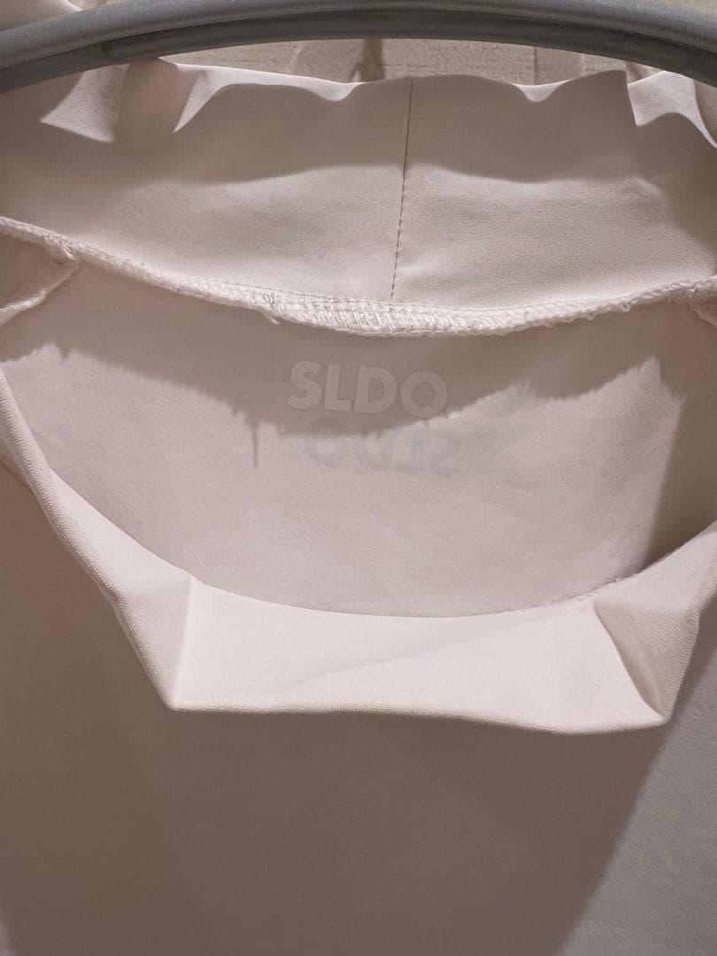 SLDO. ハイネックホワイトTシャツ　XXL