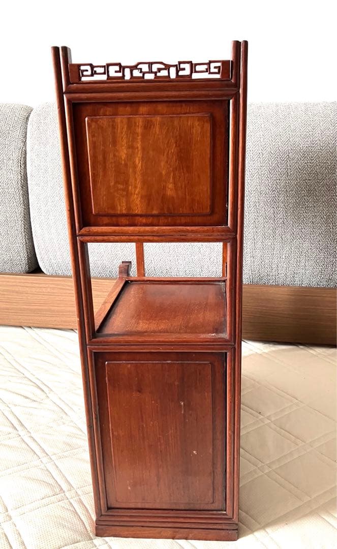 美品 唐木家具 本花梨 総無垢 茶棚 高級 茶道具 飾り棚 彫刻 煎茶道具骨董