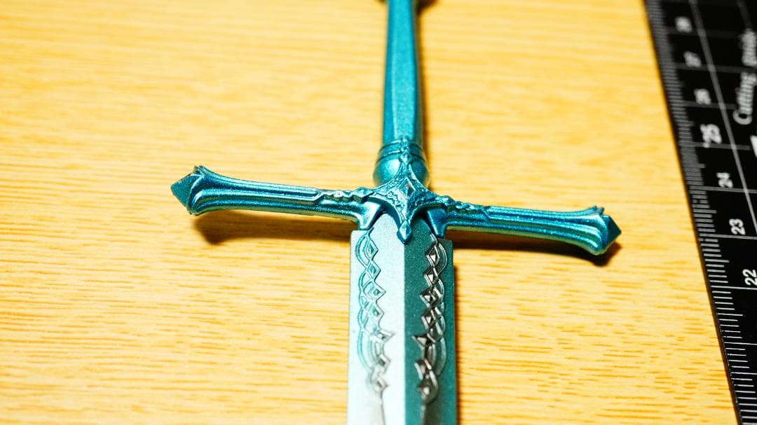 30cmカーリアの騎士剣 魔術ver エルデンリング ミニ武器 キーホルダー ア