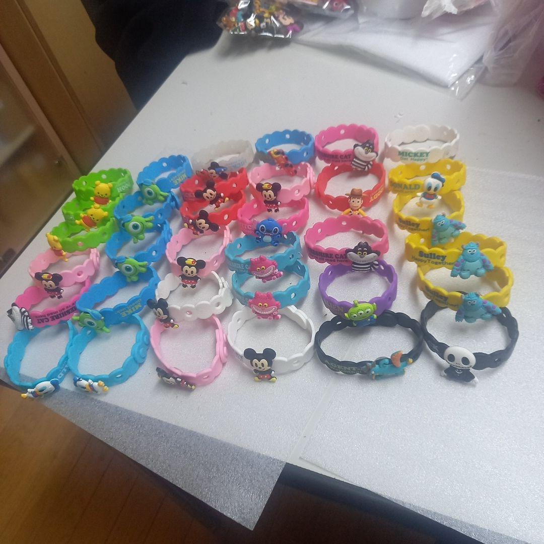 クロックスアクセサリー　数百点セットまとめ売り