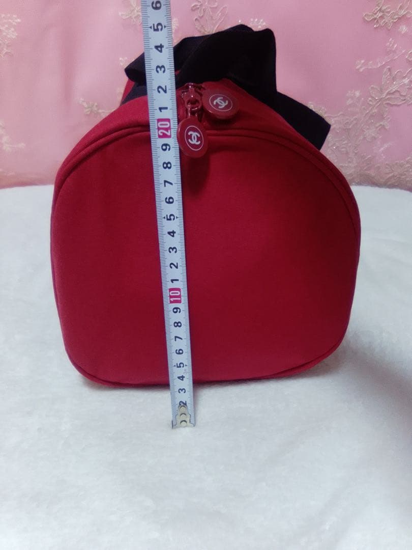 CHANEL N°1 ダッフルバッグ 赤