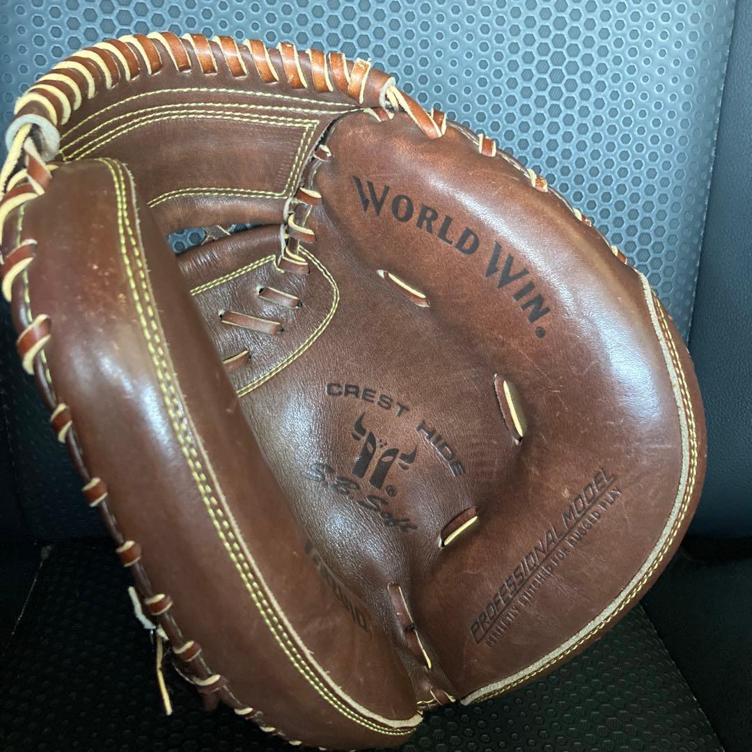 MIZUNO WORLD WINプロフェッショナルモデル Crest Hide