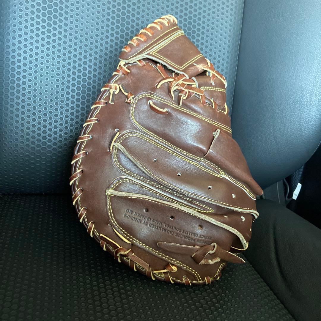 MIZUNO WORLD WINプロフェッショナルモデル Crest Hide