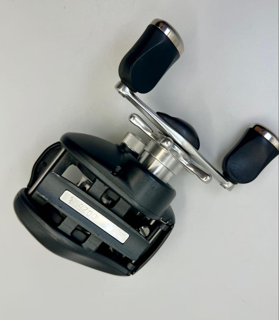RYOBI リョービ イクシオーネ F300RF ベイトリール