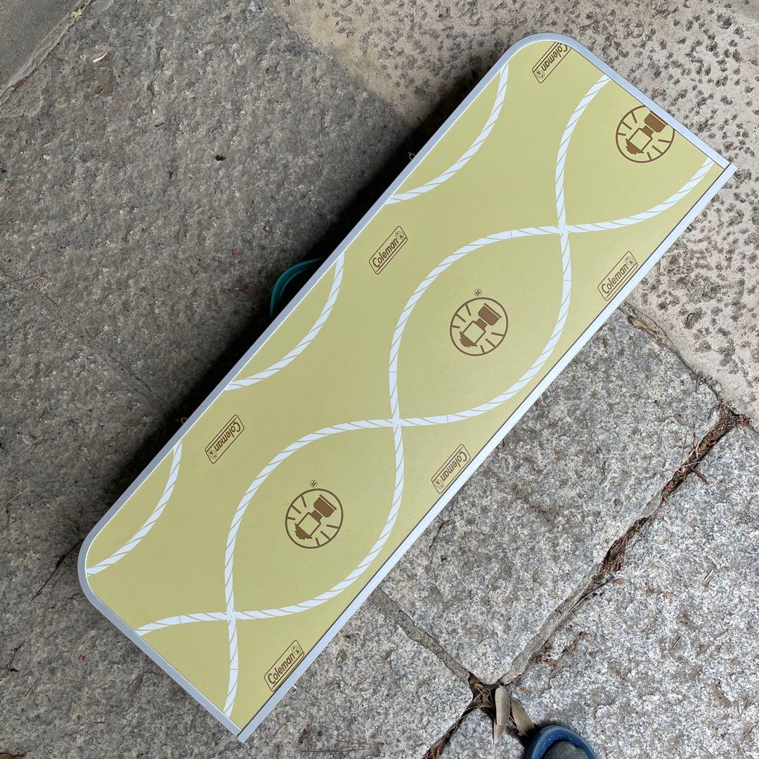 Coleman オールインワンキッチンテーブル　グリーン