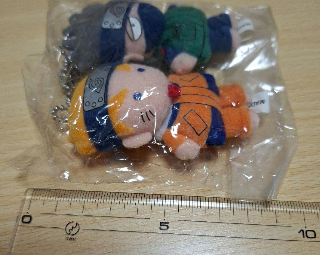 ジャンプ応募者サービス　NARUTO　ナルト・カカシ　キーチェーンマスコット