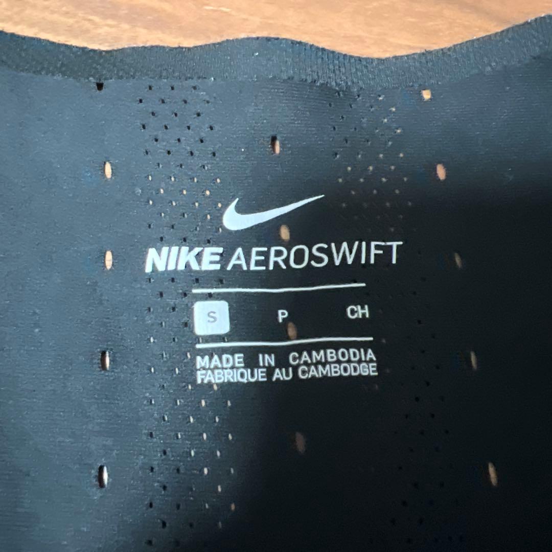 Nike AEROSWIFT ブラック タンクトップ S