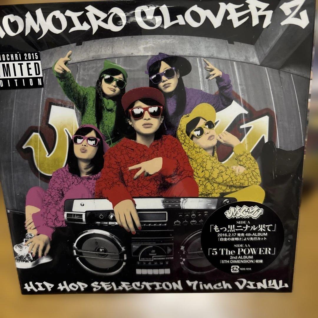 ももクロ　DVD /CD/レコードセット PLAY タオル、缶バッチ付